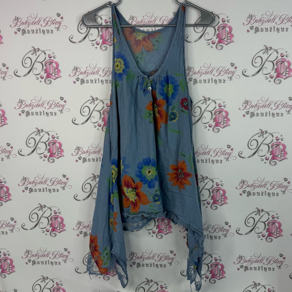 Tank top long asymmetrical hem fairy 🧚 bottom Floral Blue Sleeveless Top
